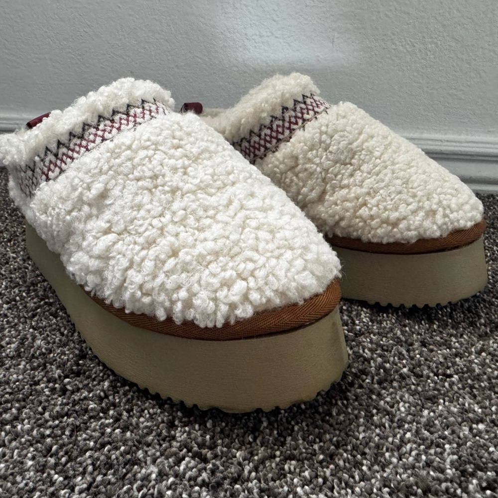 Cozy White Slip-On Women's Shoes
